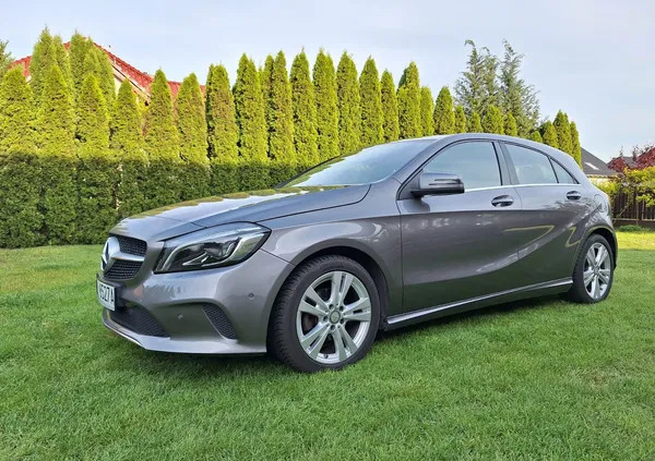 babimost Mercedes-Benz Klasa A cena 63900 przebieg: 110500, rok produkcji 2017 z Babimost